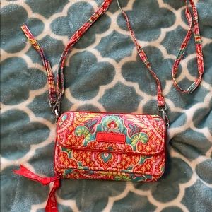 Vera Bradley iPhone Carry all wristlet crossbody
